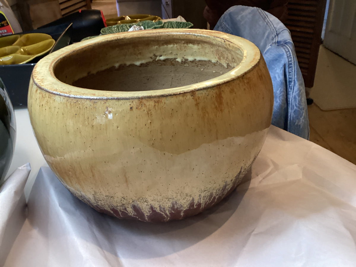 Earthenware drip glaze container