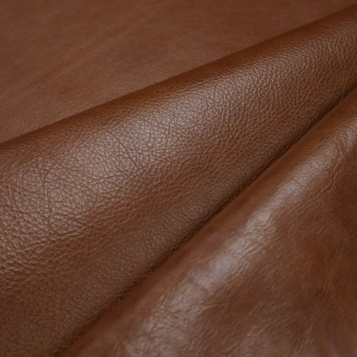Malcolm Swivel Recliner in Laredo Whiskey