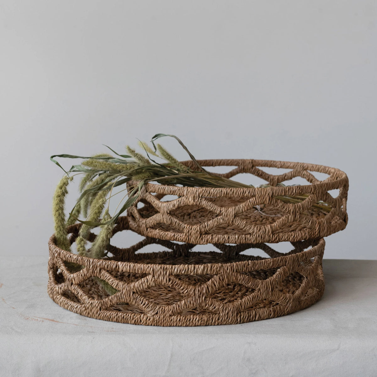 Decorative Hand-Woven Bankuan Tray