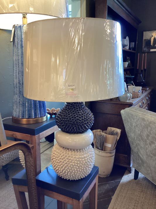 Basilio Table Lamp