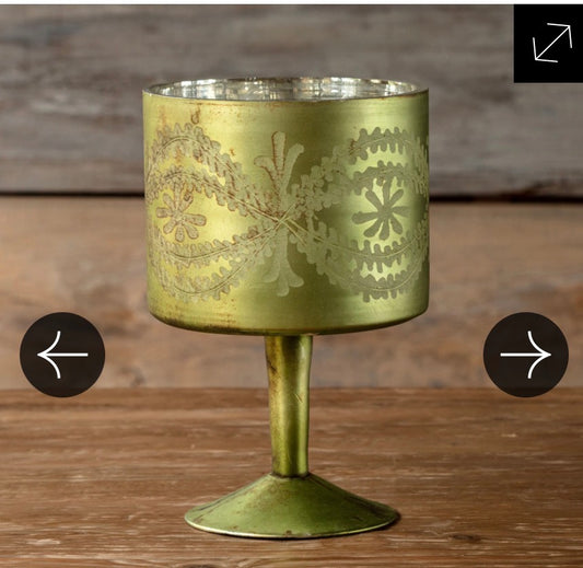 ANTIQUE OLIVE ETCHED TRIFLE