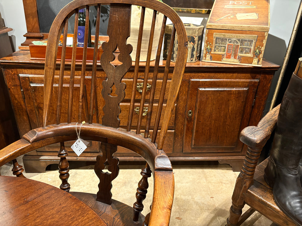 18th Century, Oak dresser/console￼
