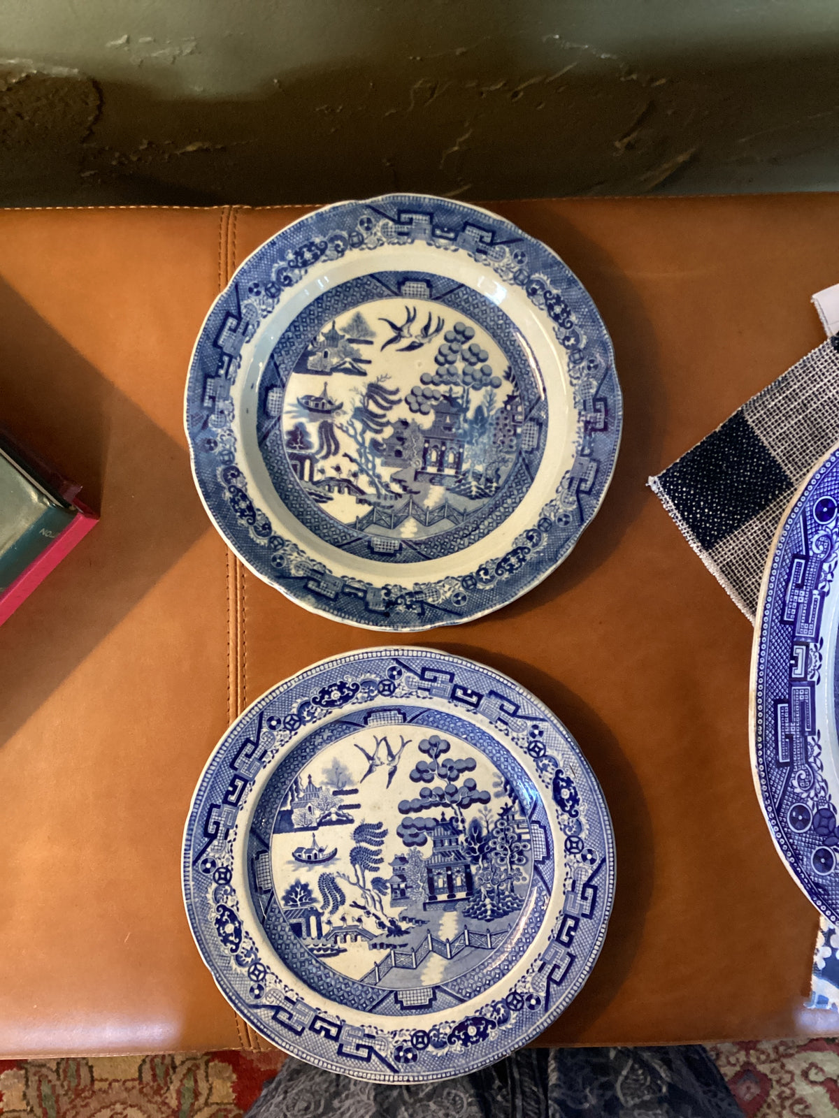 Blue willow vintage plate 8.75”