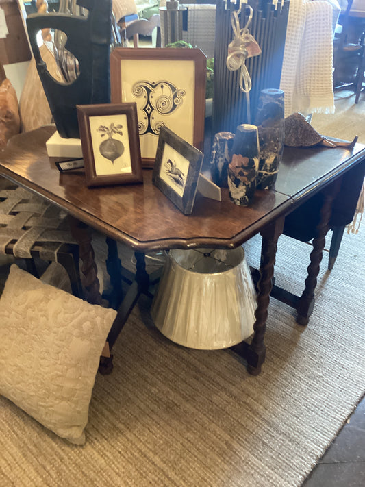 Antique Drop leaf Clip Corner