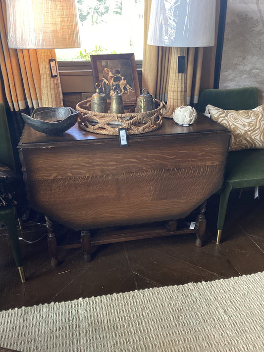 Antique drop leaf scalloped edge