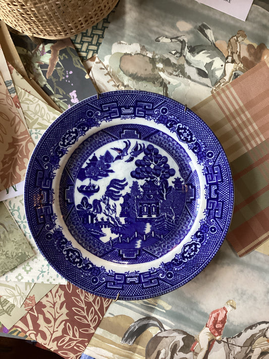Blue Willow 9” antique plate