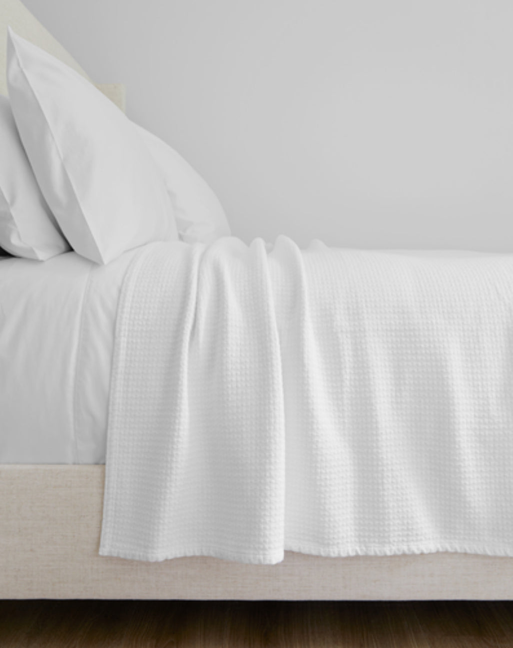 White Regatta Twin Coverlet