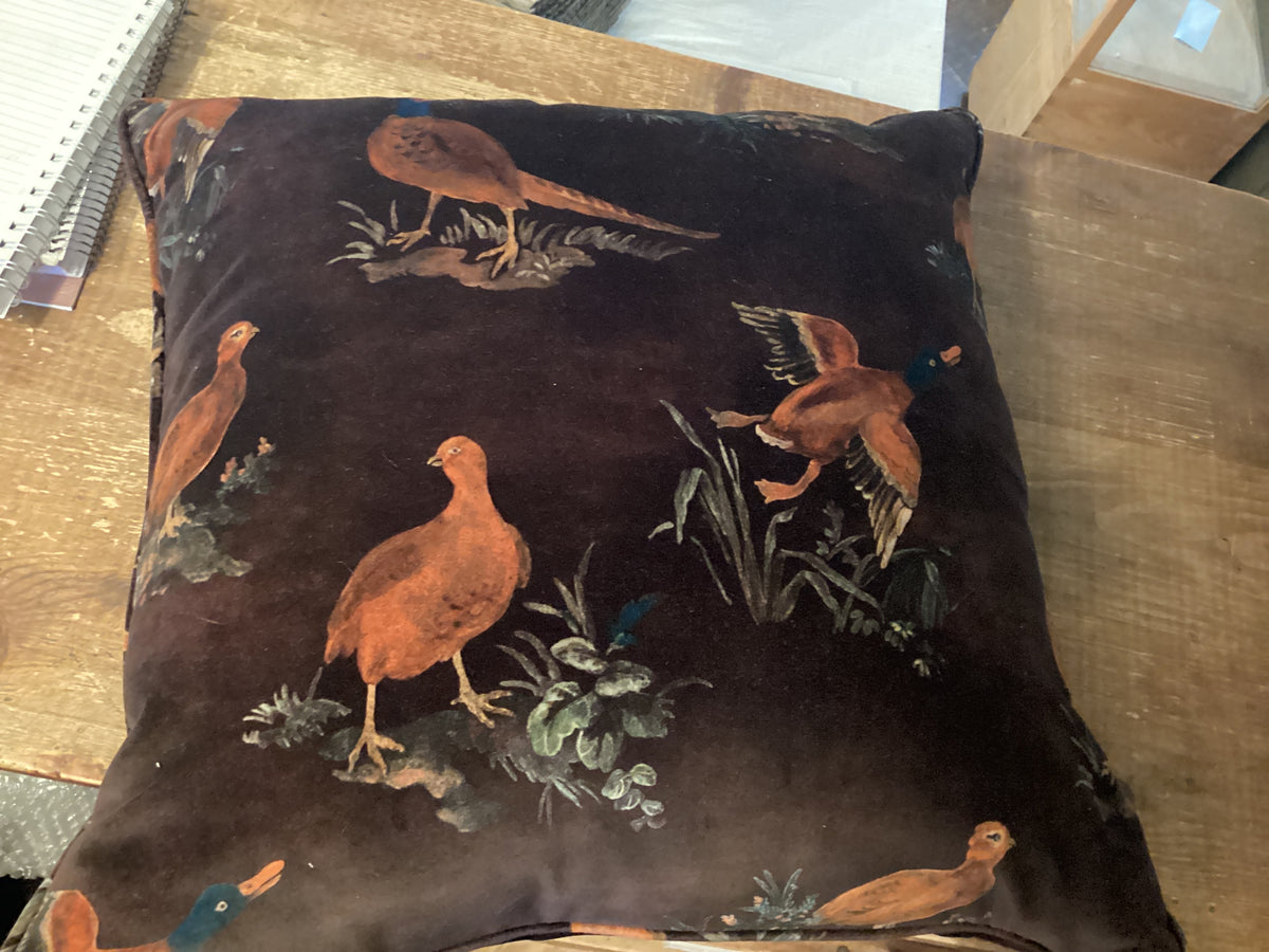 PILLOW 22x22 DOWNFILLED PHEASANTS VELVET