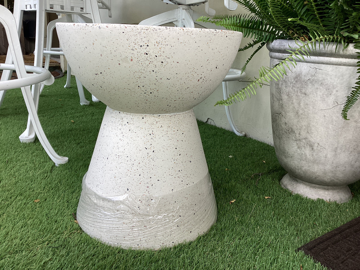 SIDE TABLE WHITE GLAZE 16.25x16.25x18.5