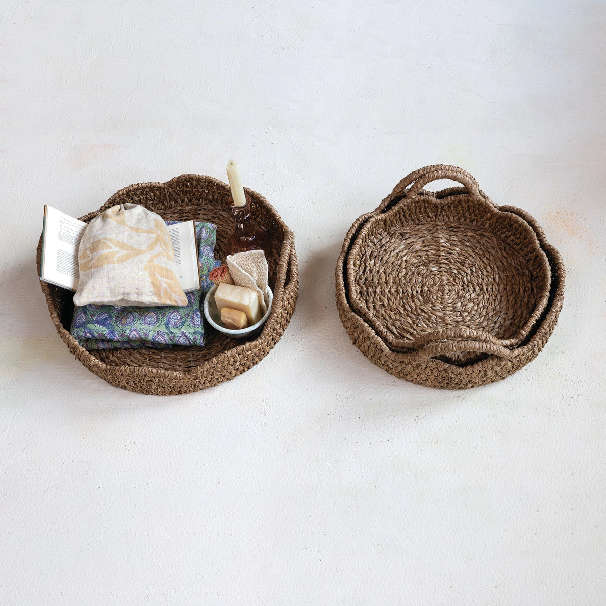 Decorative Braided Bankuan & Rattan Trays w/ Scalloped Edge & Handles L