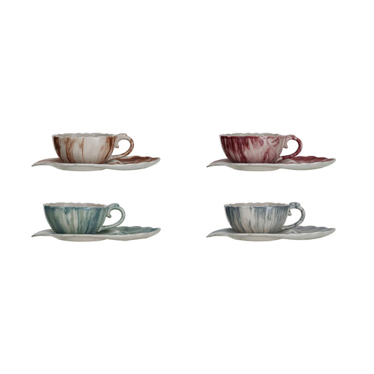 14 oz. Stoneware Teacup w/ Leaf Shaped Saucer